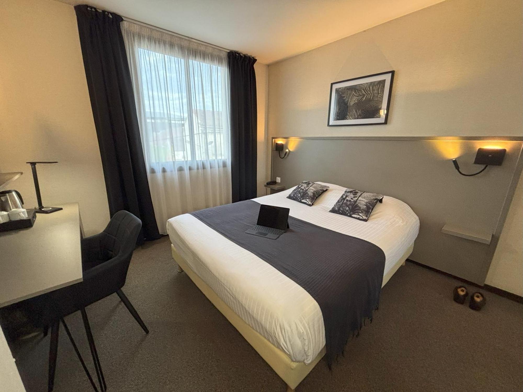 Hotel Le Valois, Cognac Centre Buitenkant foto