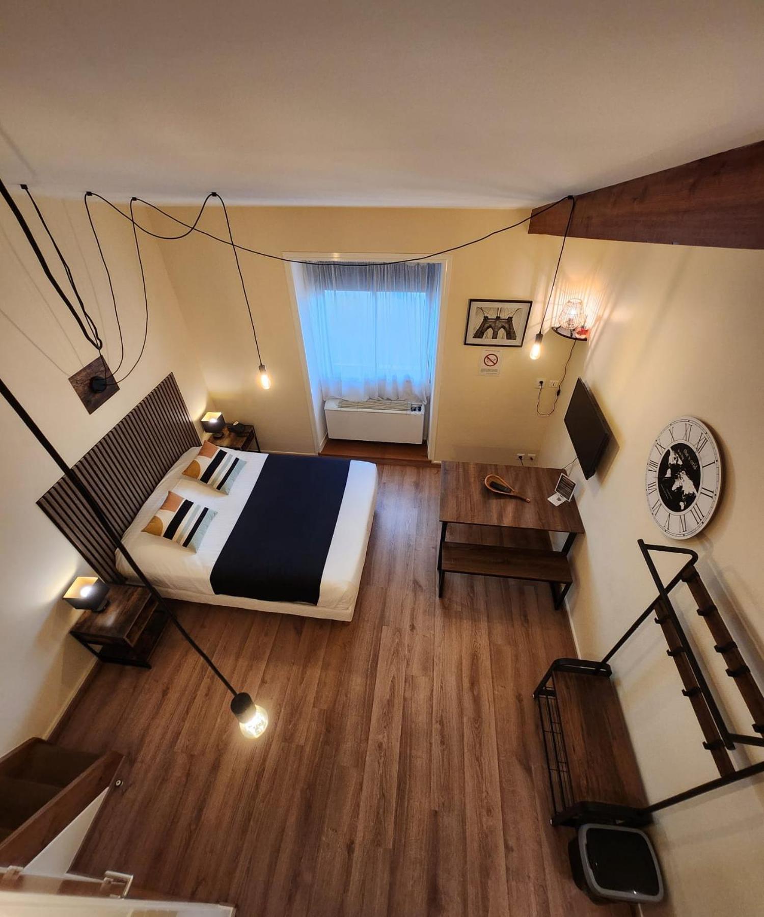 Hotel Le Valois, Cognac Centre Buitenkant foto